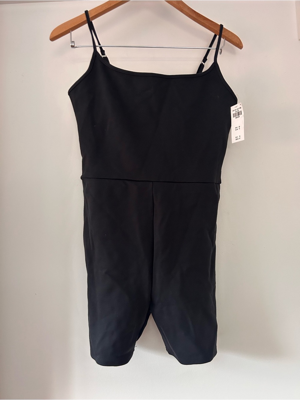 Women’s Abercrombie and Fitch black shorts jumpsuit NWT